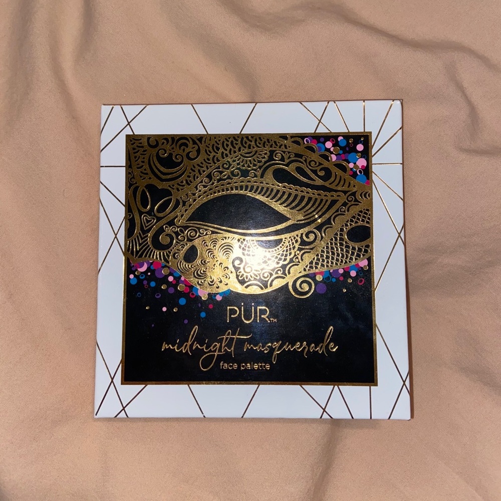 Pür “Midnight Masquerade” face palette